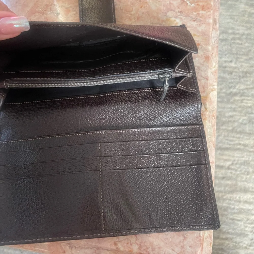 GUCCI D RING LARGE WALLET - Picture 5 of 6